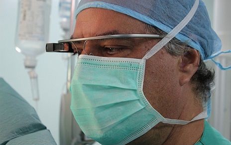 Primera operación de cáncer de páncreas con Google Glass